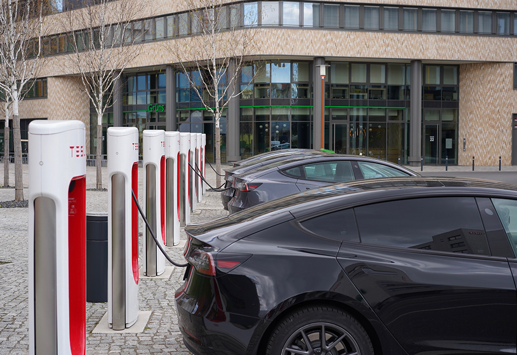 Strategien für mehr Akzeptanz von E-Fahrzeugen im Fuhrpark